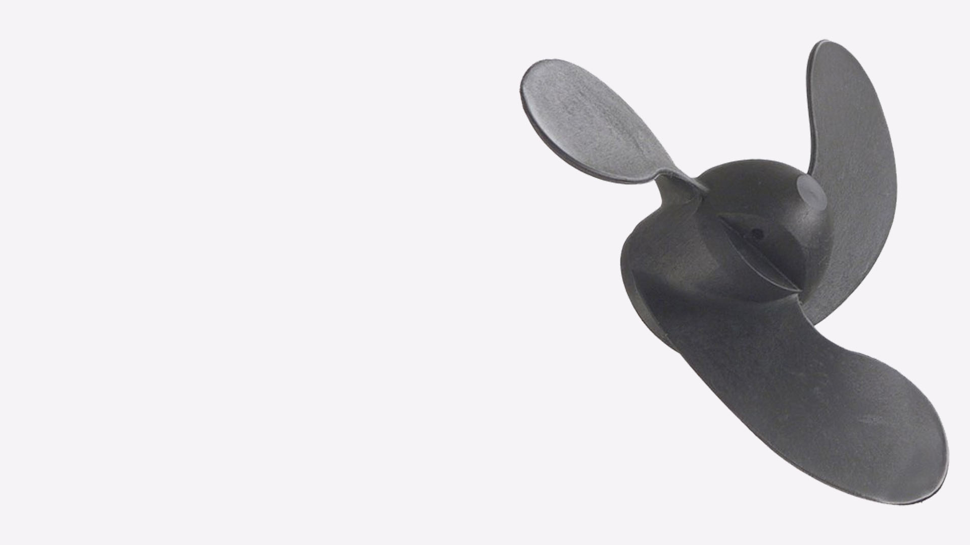 Винт гребной Mercury Black Max 815083A02 для лодочных моторов 2.5-3.5 л.с.